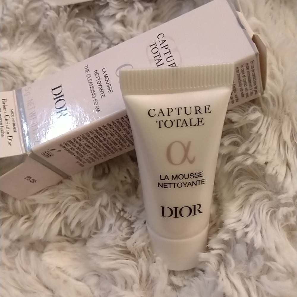 Dior Capture Totale Sampler Set - Picture 7 of 11